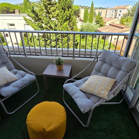 דירה 2 Pieces Climatise Avec Parking Et Piscine A - Fr-1-780-63 *
